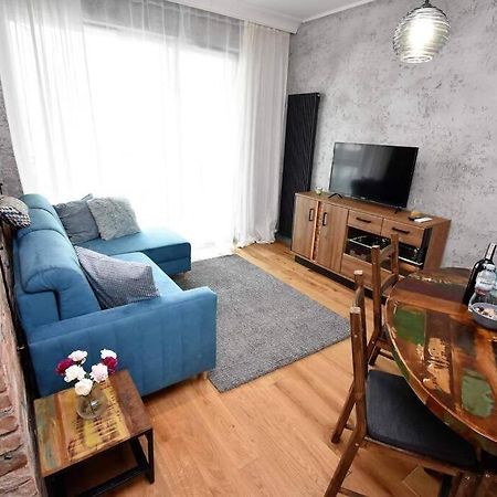 Apartament Blue Bastion Walowa 23C Z Klimatyzacja I Miejscem Parkingowym W Podziemnym Parkingu Gdańsk Buitenkant foto