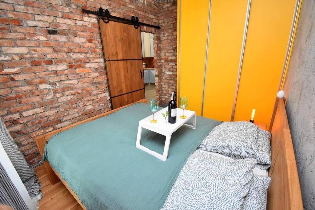 Apartament Blue Bastion Walowa 23C Z Klimatyzacja I Miejscem Parkingowym W Podziemnym Parkingu Gdańsk Buitenkant foto